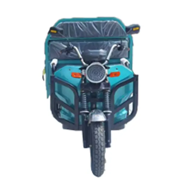 Moto triciclo de carga en Chile